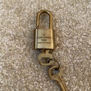 Louis Vuitton Lock with Two Keys #310